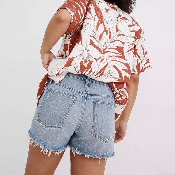 MADEWELL Women's Relaxed Denim Jean Shorts Rosemount Wash Destroyed Hem Size 26 - Picture 11 of 12
